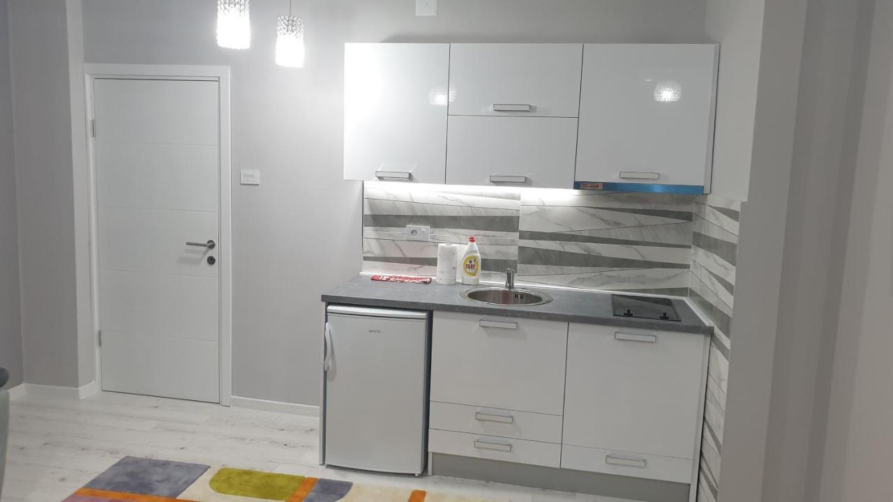 Apartman Sweet Dreams 2 นิส ภายนอก รูปภาพ