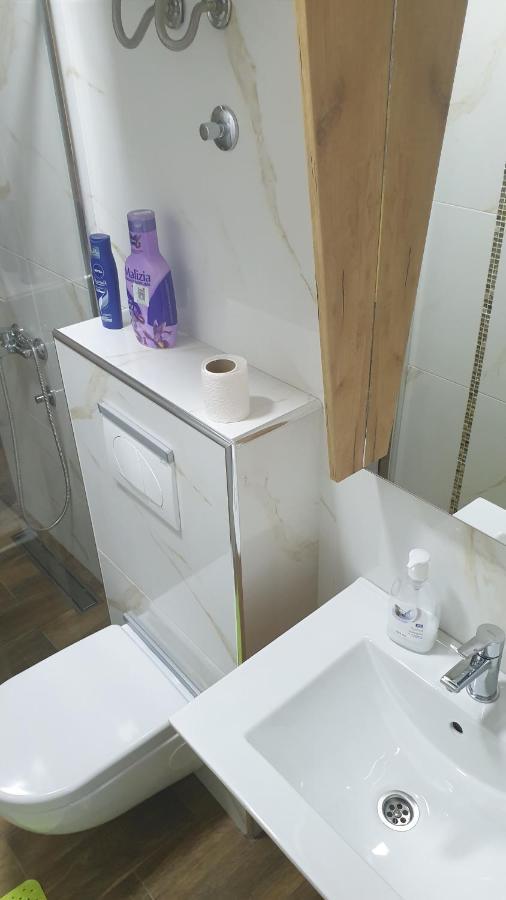 Apartman Sweet Dreams 2 นิส ภายนอก รูปภาพ